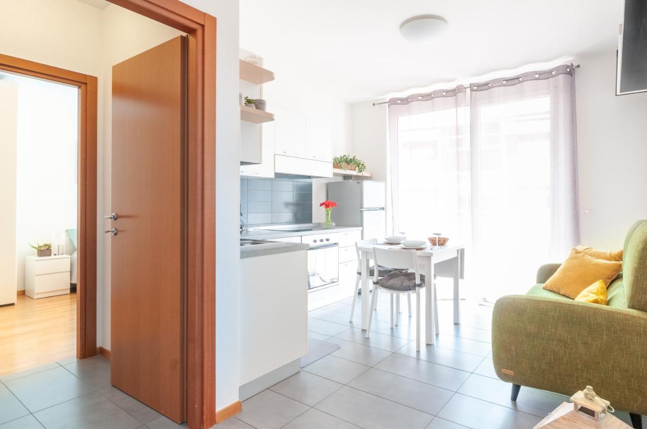 Dor'Michi' Apartment เตรนโต ภายนอก รูปภาพ